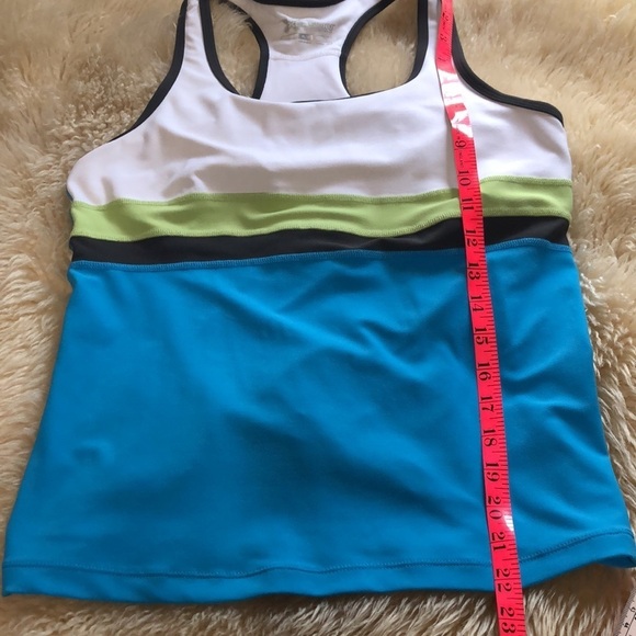 Workout tank top size M - Picture 7 of 7